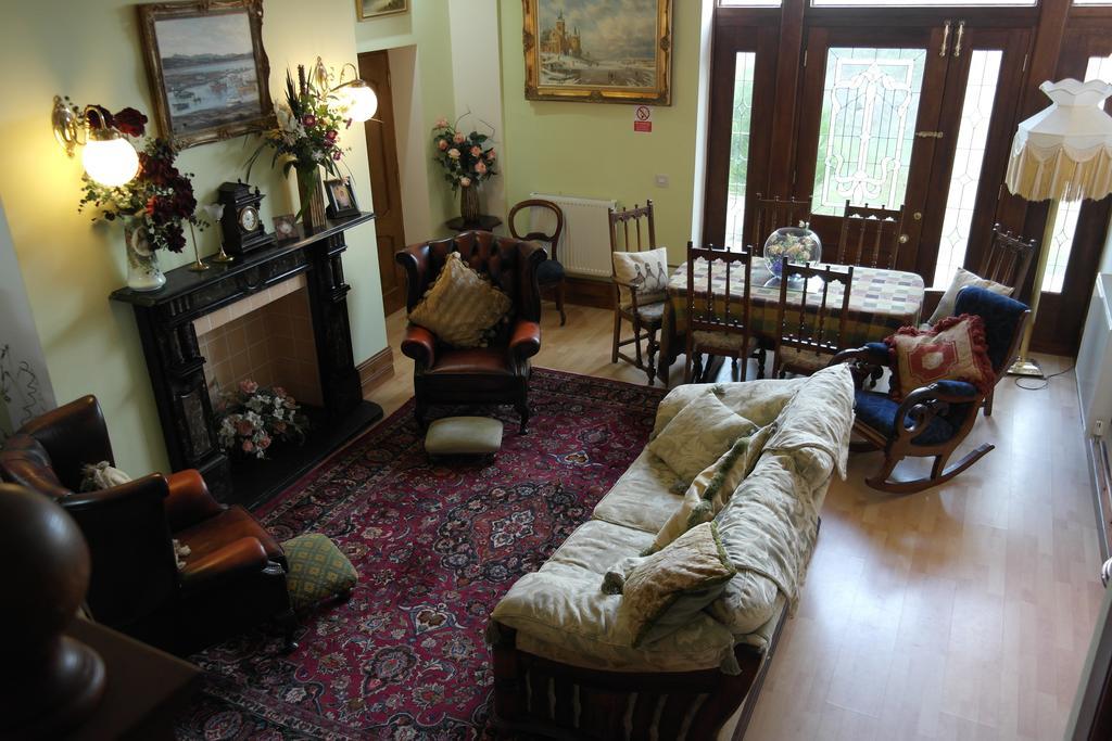 Little Red Rooster Rest Hotel United Kingdom Buitenkant foto